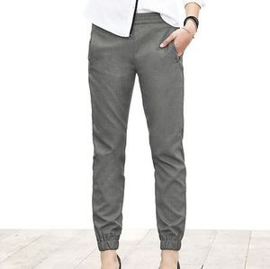 Banana Republic gray twill jogger pants